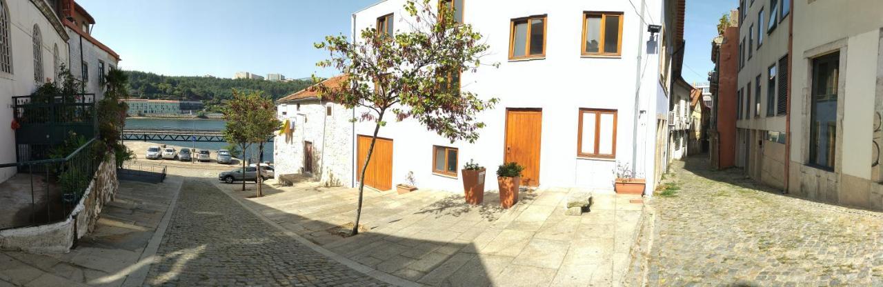 Cais Das Pedras Patio Apartment - With Washer And Dryer Machine ポルト エクステリア 写真