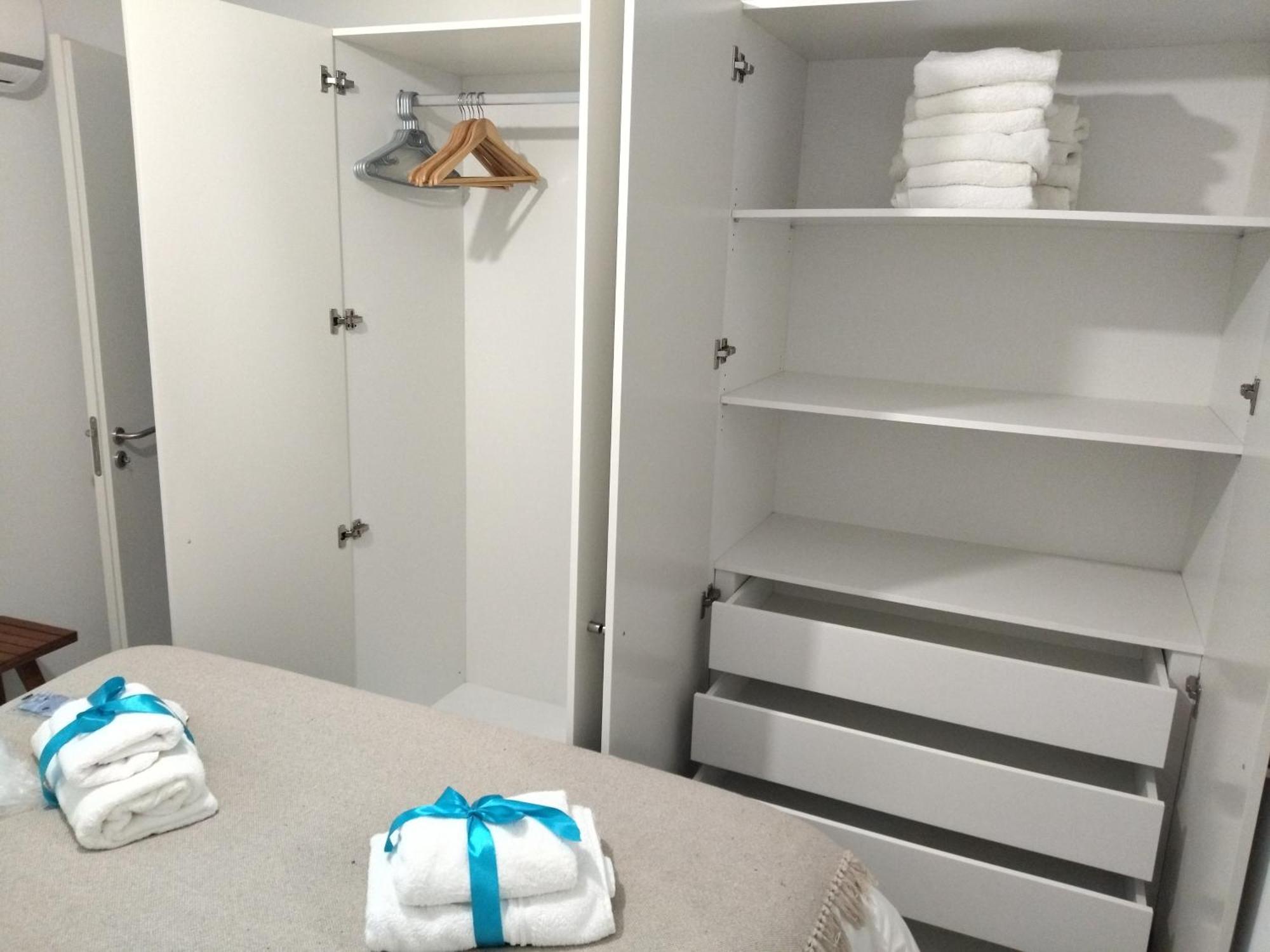 Cais Das Pedras Patio Apartment - With Washer And Dryer Machine ポルト エクステリア 写真