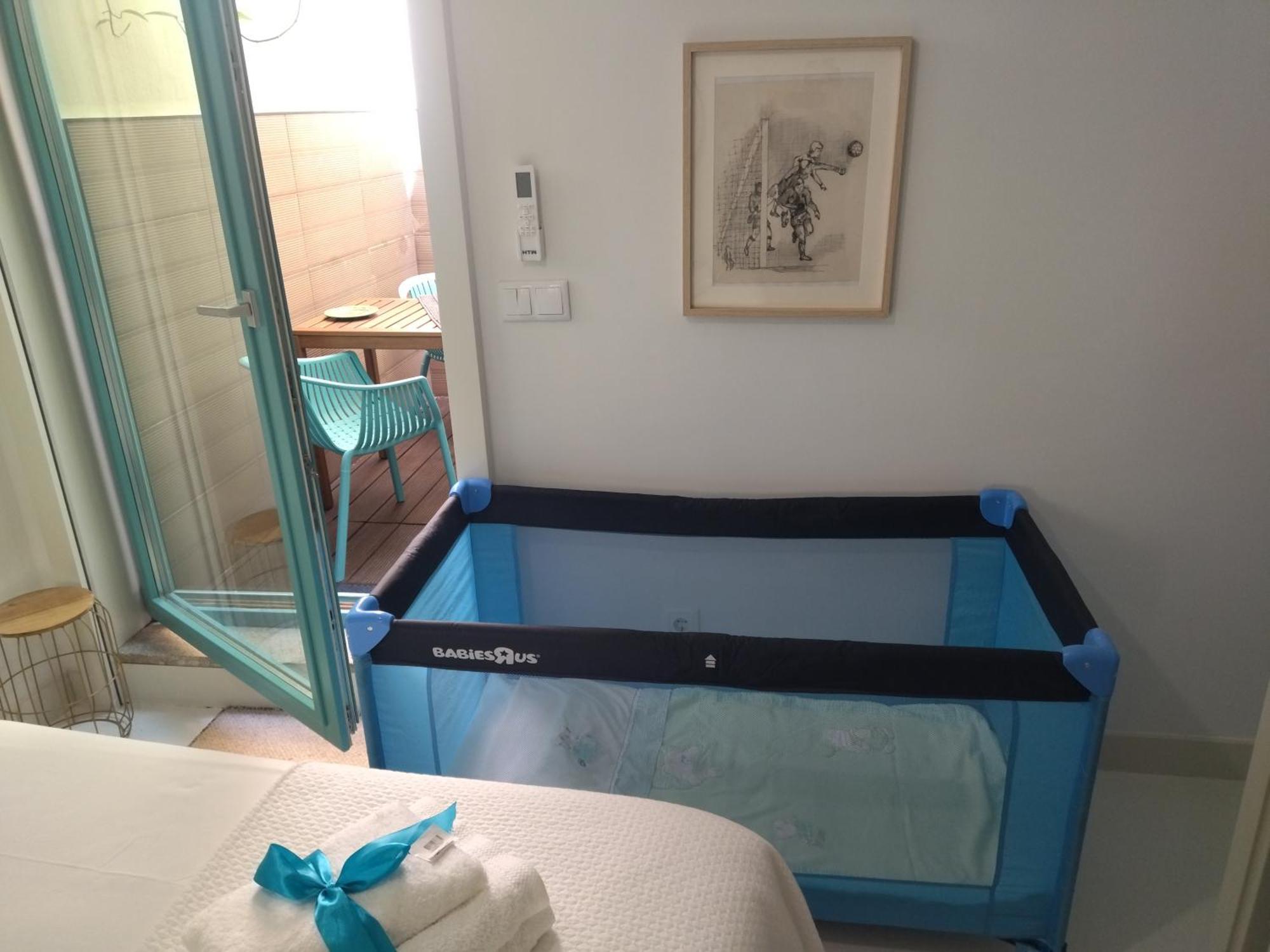 Cais Das Pedras Patio Apartment - With Washer And Dryer Machine ポルト エクステリア 写真